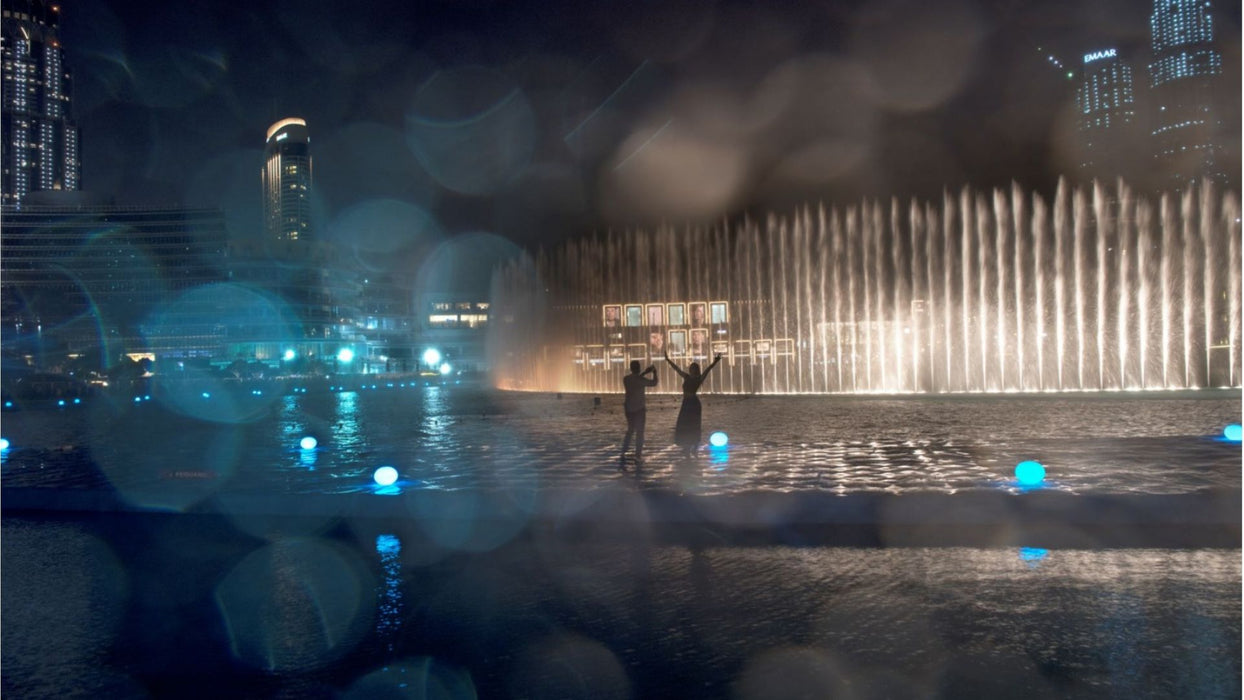 Experience Dubai Fountains from Boardwalk Platform for Two