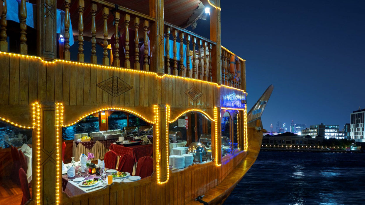 Evening Dinner Cruise in Dubai Creek