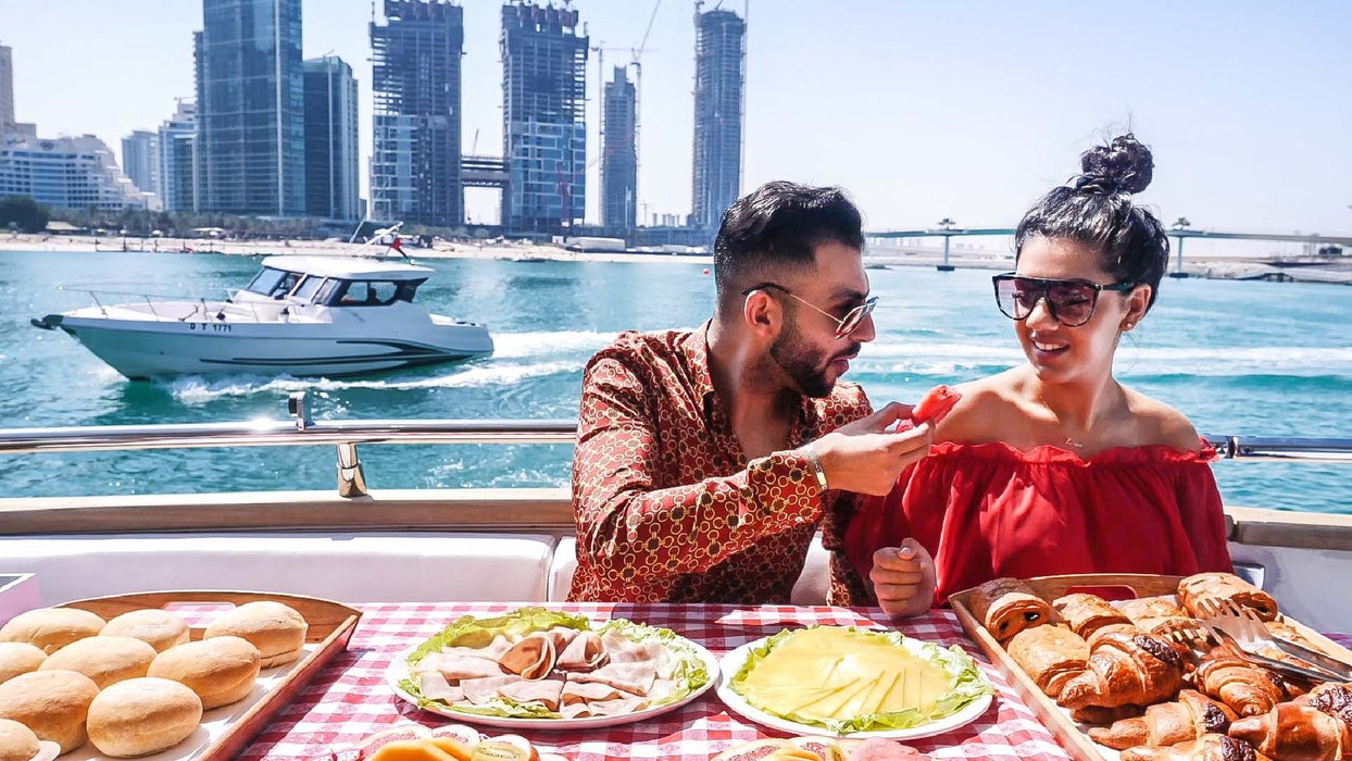 Take a 2-Hour Yacht Tour with Live BBQ Lunch in Dubai Marina