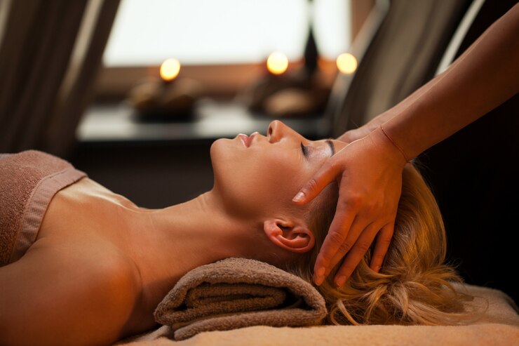 60 Minutes Full Body Massage at Rayya Wellness & Spa DIFC