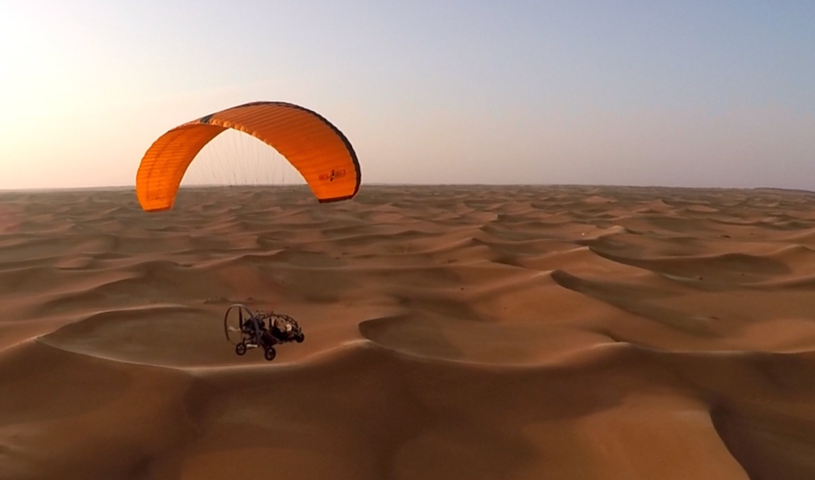 Discover the Desert from the Sky with a Paramotor Flight