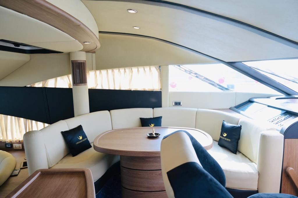 63-Ft Yacht Rental Royal Vincy for up to 25 People