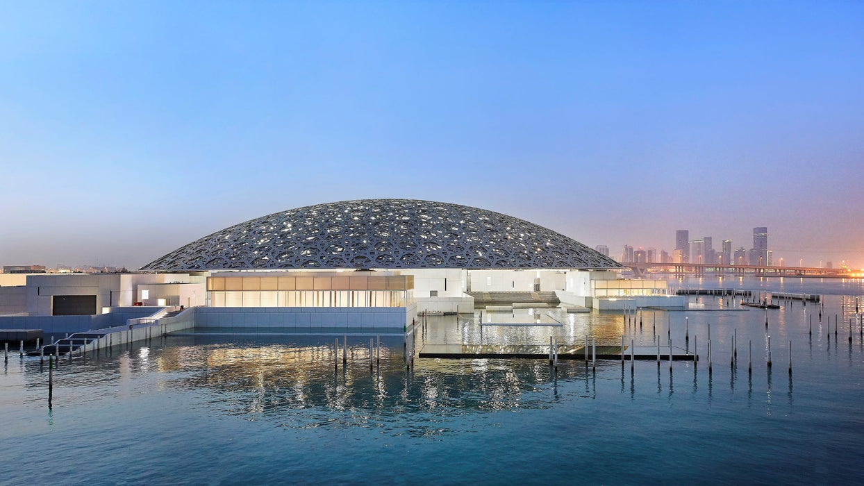 One Night Hotel Stay in Abu Dhabi with Entrance tickets for Louvre for Two