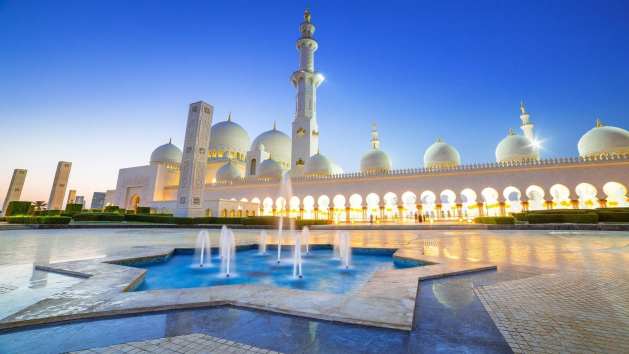 Abu Dhabi Tour with Grand Mosque & Warner Bros World Ticket