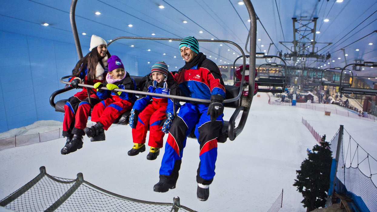 One Night Hotel Stay in Dubai with SKI Dubai pass for Two