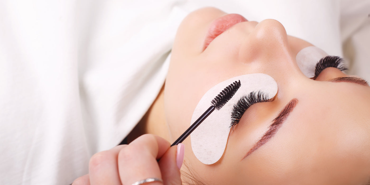 Flutter in Style with Stunning Lashes at Glow Beauty Salon